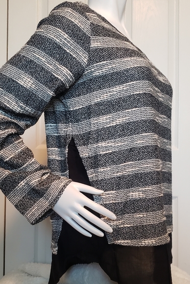 Heavy Gauze Striped Knit Sweater - Picture 2 of 7